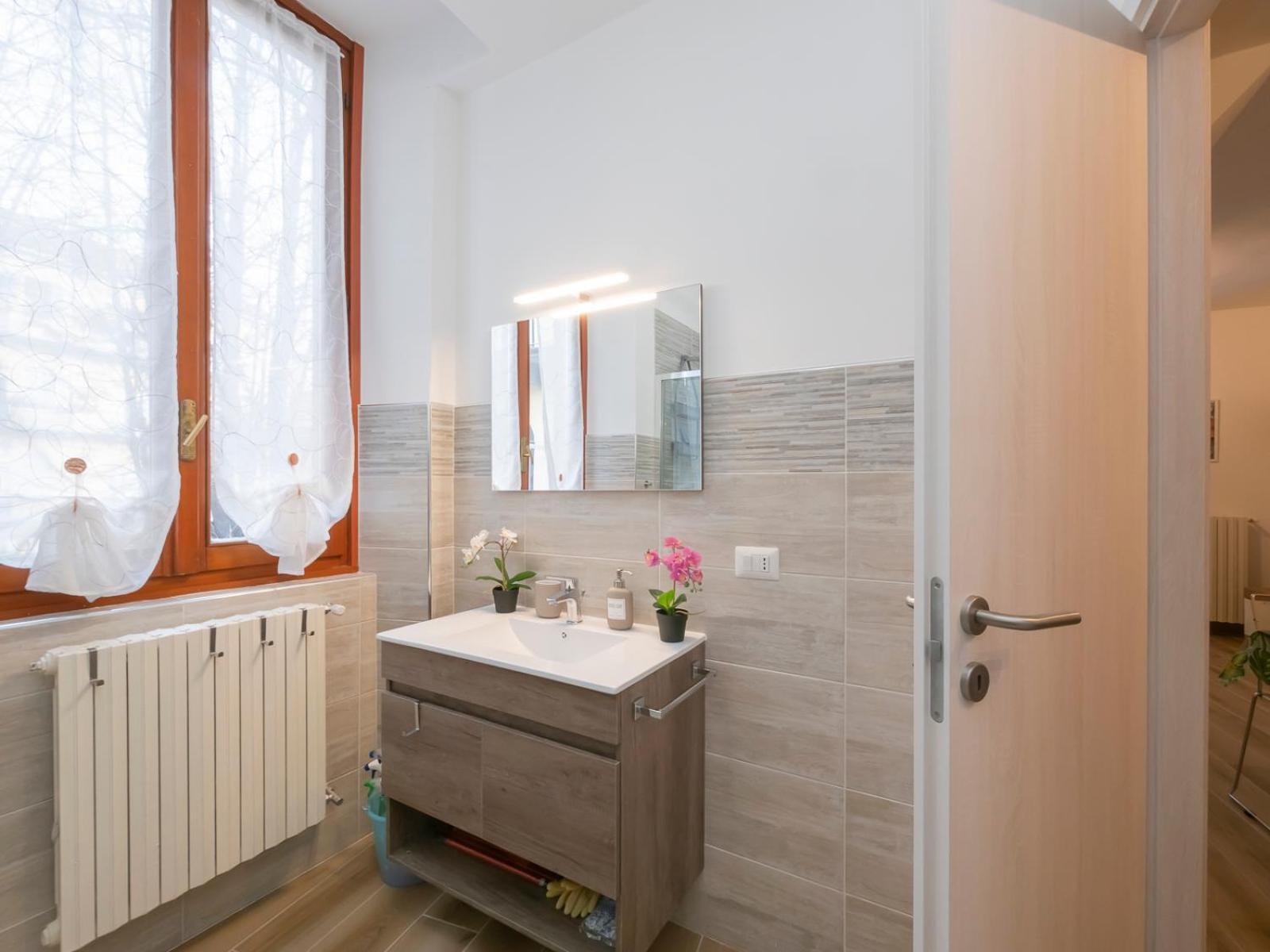 B&B La Ringhiera - Meda 43 Milano Ngoại thất bức ảnh